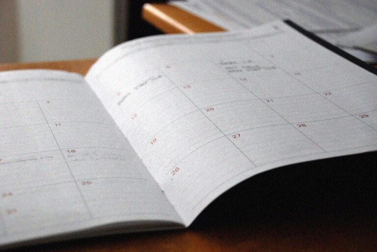 Calendrier scolaire 2027 2028 dates officielles des